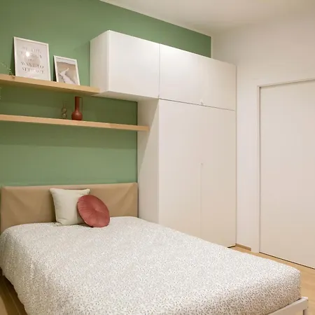 Don Bi Apartman *